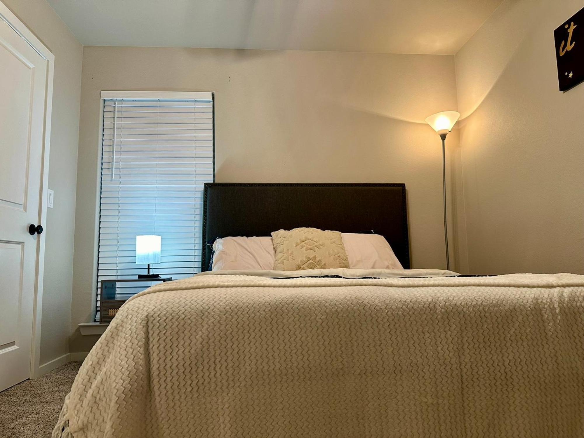 3Bed/2Bath Cozy Spacious Place Lubbock Bagian luar foto